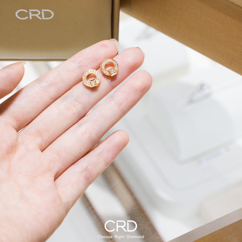 钻石耳钉 CRD钻石耳钉